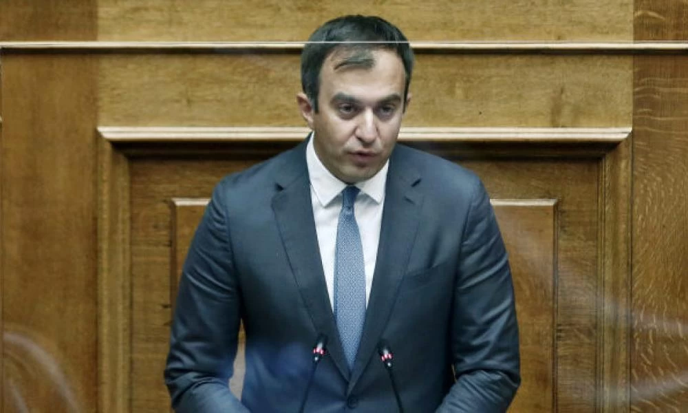 Χατζηβασιλείου: "Ορθώς αντέδρασε ο Νίκος Δένδιας"